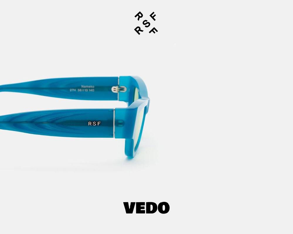 Cat eye bold sunglasses Retrosuperfuture NAMEKO vedosunglasses blue