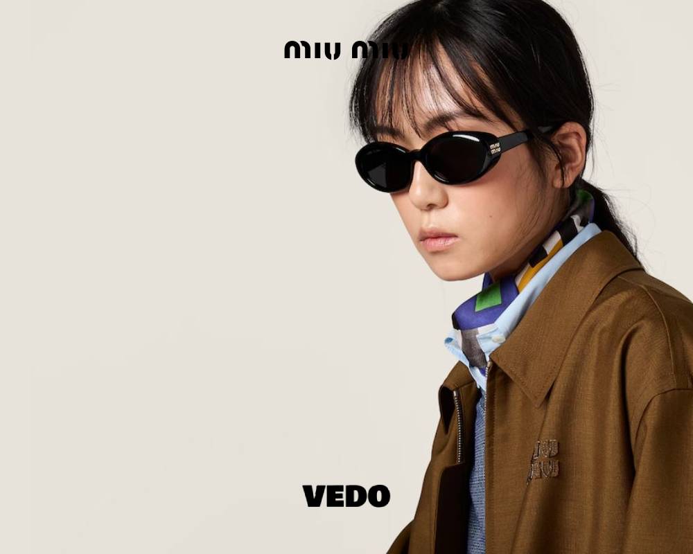 Miu Miu B09S Rêverie Feminine Wraparound Sunglasses vedosunglasses.com black