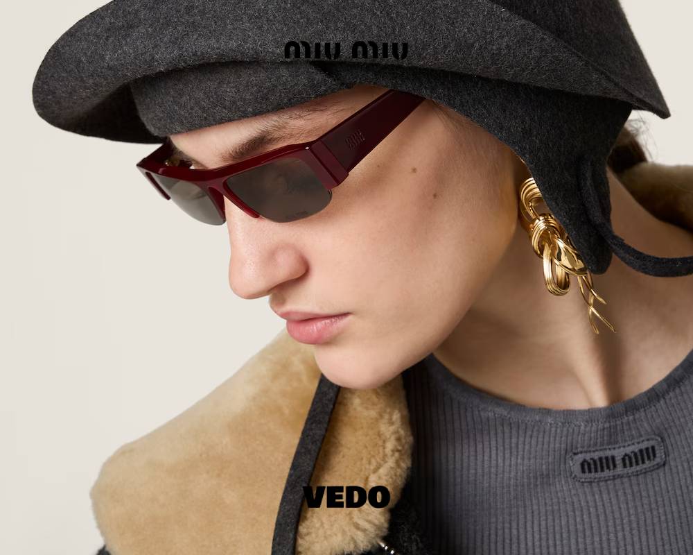 Narrow rectanglular MIUMIU Vedette B07 sunglasses burgundy